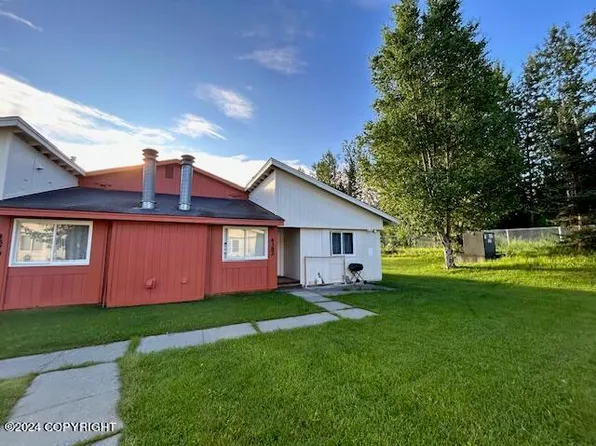 4382 Reka Dr, Anchorage, AK 99508