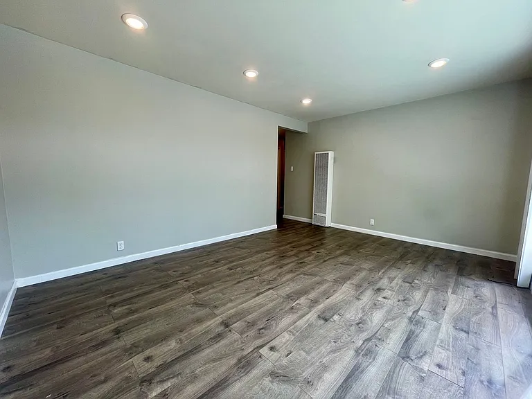 4041 Lincoln Way #1107R — Photo 8