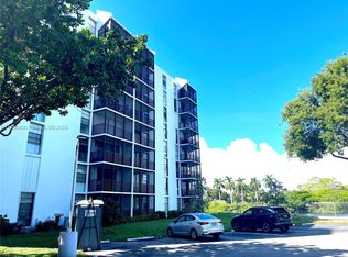 Ensenada Condominium, Aventura, FL 33180