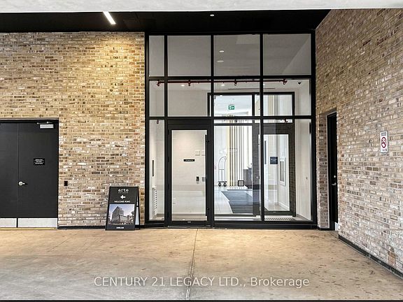 5th image of 3009 Novar Rd #628