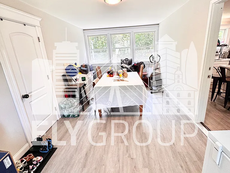 134 Ellis St — Photo 9