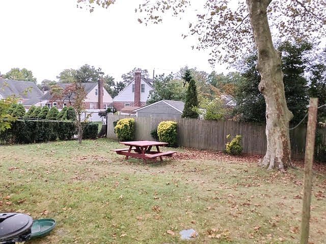 2nd image of 746 Layton Dr