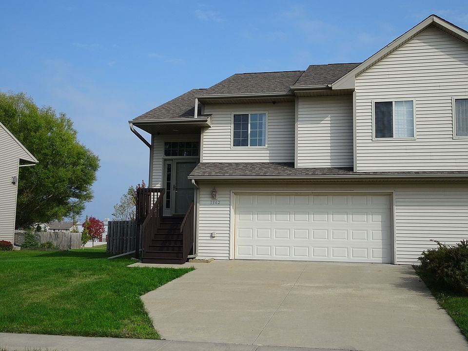 1st image of 1342 Logan Ct