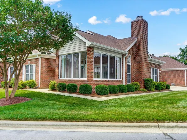 8231 Windsor Ridge Dr, Charlotte, NC 28277