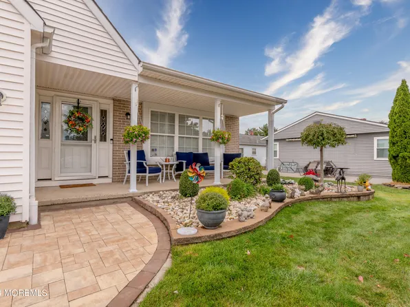 65 Santo Domingo Drive, Toms River, NJ 08757