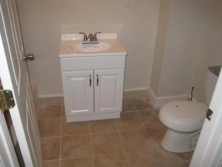 10 Putnam St #3 — Photo 4