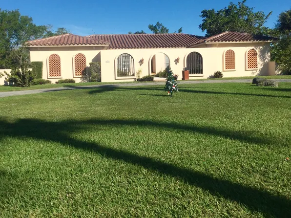 501 Arvida Pkwy, Coral Gables, FL 33156