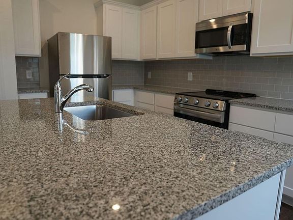 5th image of 10699 Crockett Meadows Blvd