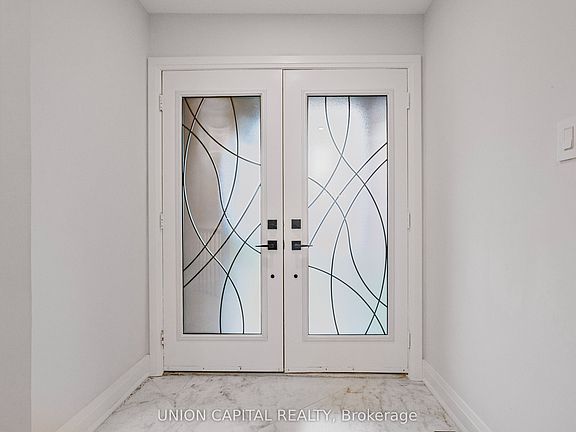 3rd image of 45 Chilmar Cres