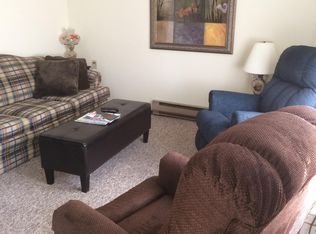 603 7th St APT 11, Elma, IA 50628