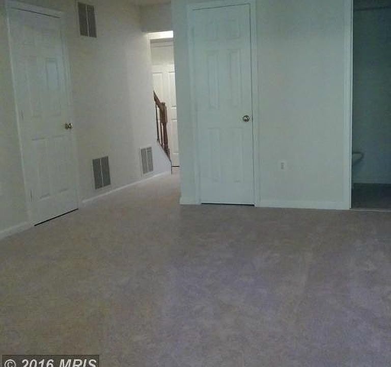 1st image of 5157 Race Pointe Pl