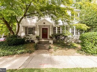 6 W 39th St, Baltimore, MD 21218