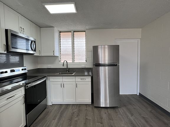 Olino Kitchen with Appliances