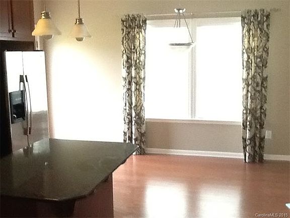5th image of 5157 Crystal Lakes Dr