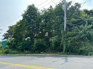 99 Ararat St, Worcester, MA 01606