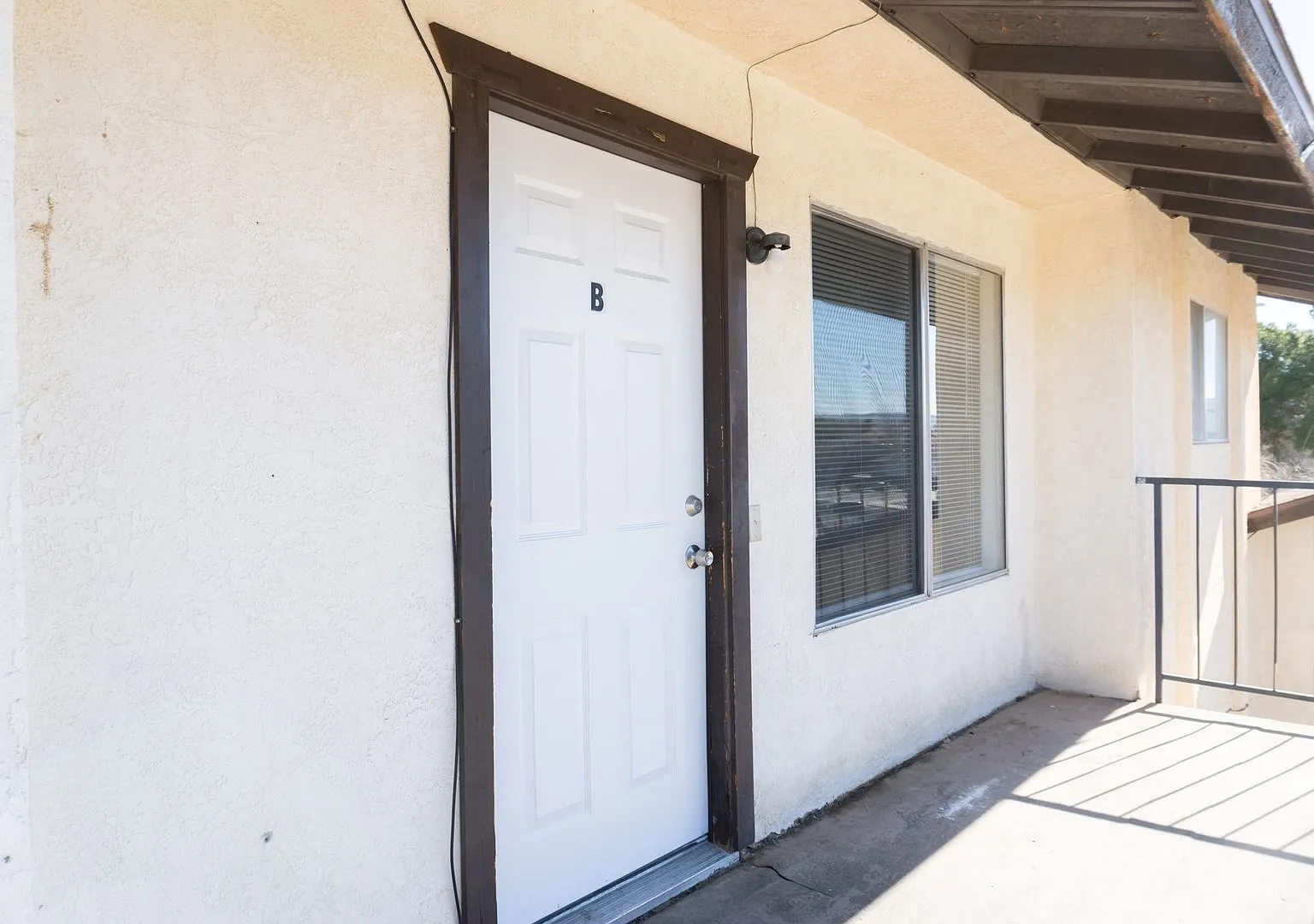 CAP825 — Photo 4