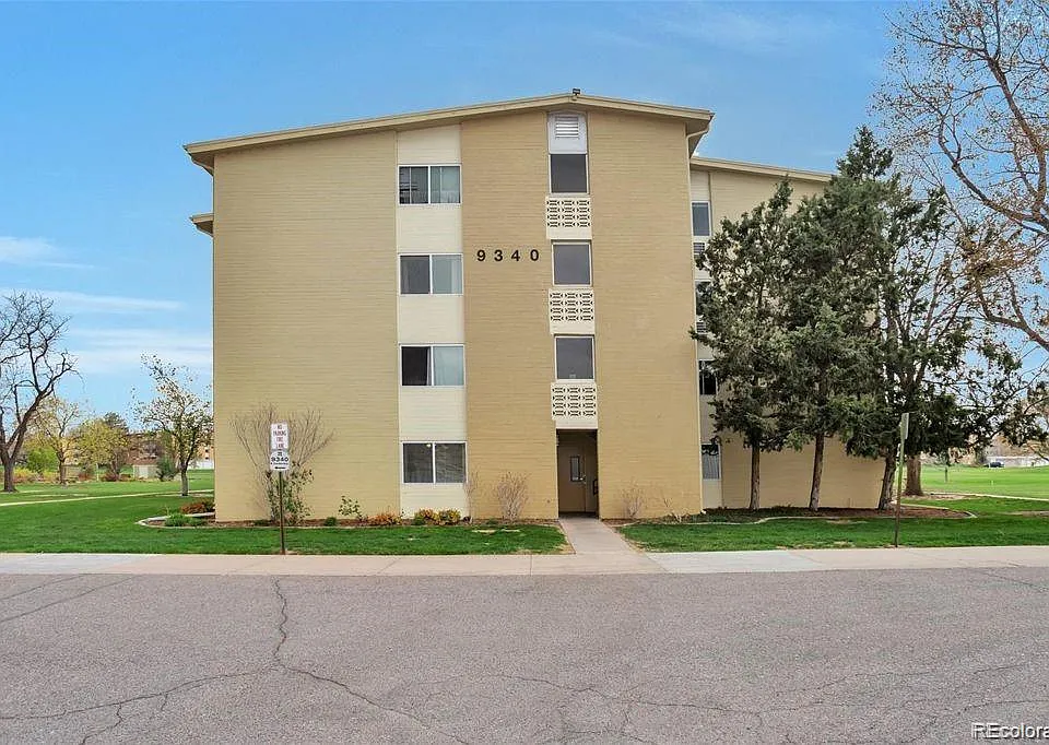 9340 E Center Ave #8A