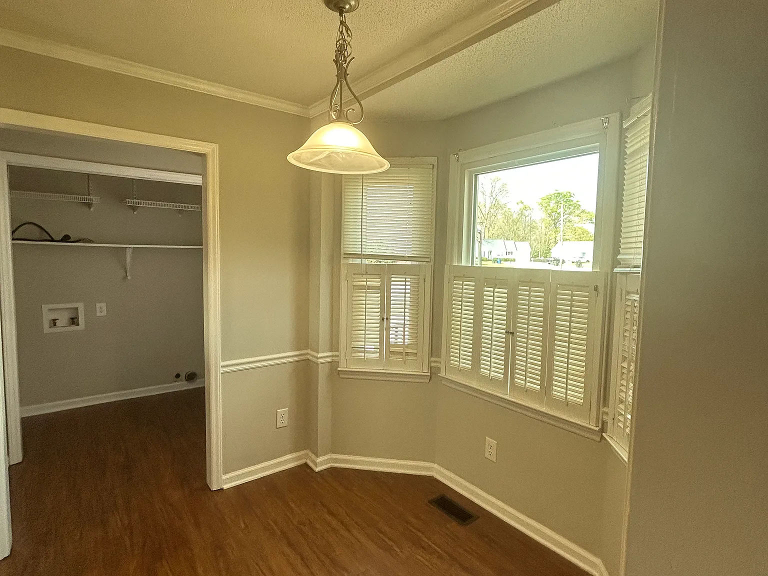 3 bed, 1765 sqft, $1,900 — Photo 3