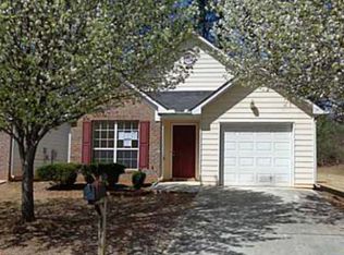 564 Hillandale Park Dr, Lithonia, GA 30058