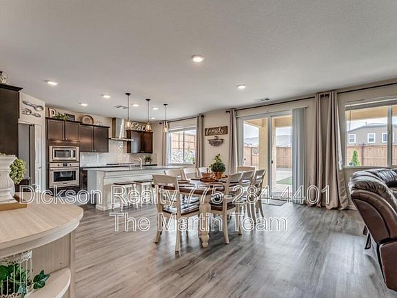 4th image of 320 Loch Lomond Dr