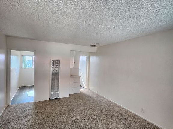 3rd image of 10309 S Inglewood Ave #25
