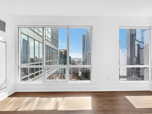 3rd image of 350 W 42nd St APT 34A
