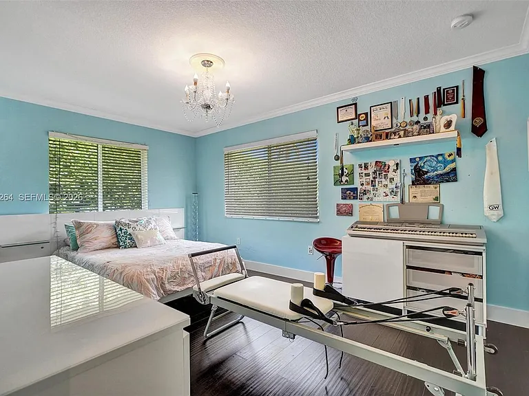 7335 SW 79th St — Photo 90