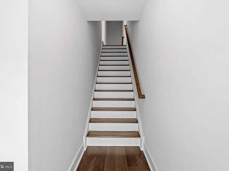 137 Ada Hightower Ave — Photo 5