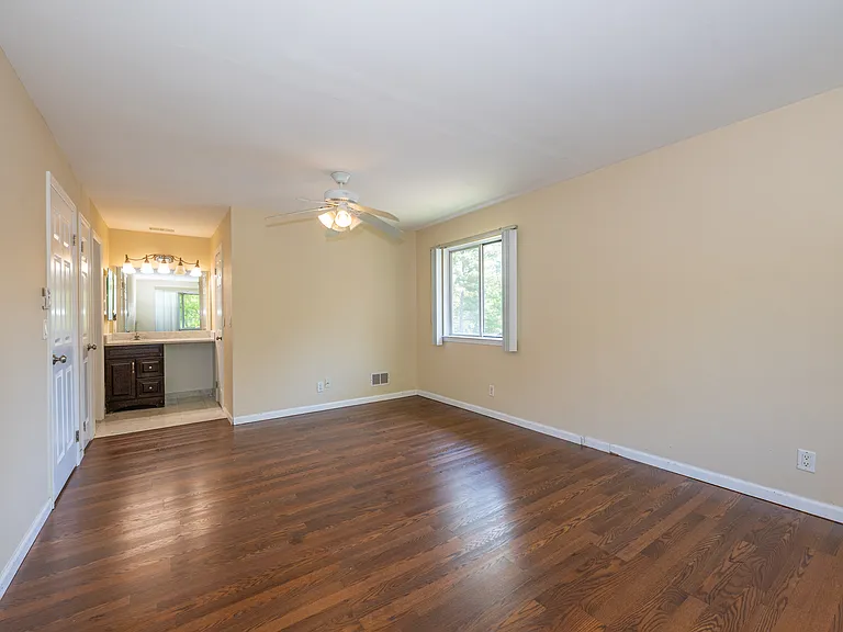 50-29 W Lindsley Rd — Photo 10