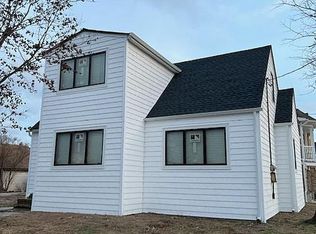 309 Ray St, Freeport, NY 11520