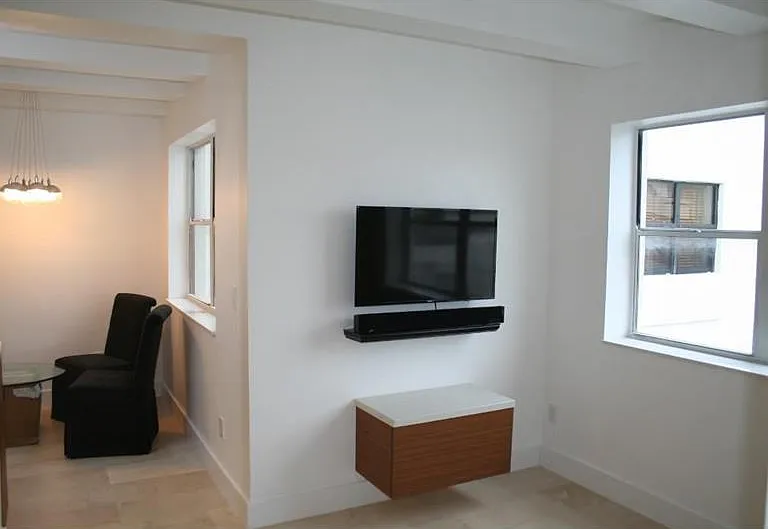 1390 Ocean Dr #402 — Photo 7