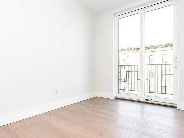 1079 Lafayette Ave #406 — Photo 10
