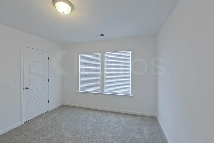 141 English Oak Ln — Photo 17