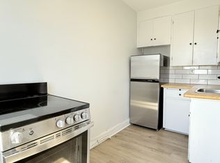 74 Hanna St W UNIT 9, Windsor, ON N8X1C8