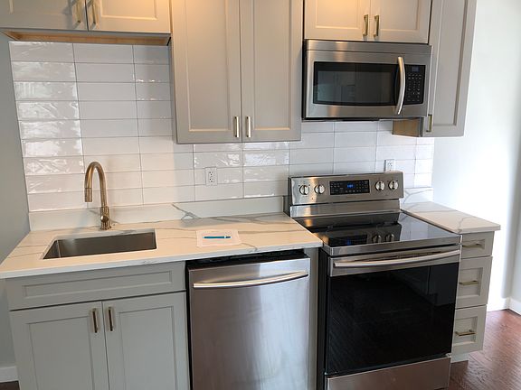 2nd image of 22 Carolina Ave