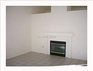 3rd image of 4901 El Este Ln
