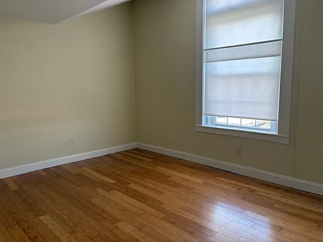 2 bed, 1000 sqft, $1,795 — Photo 3