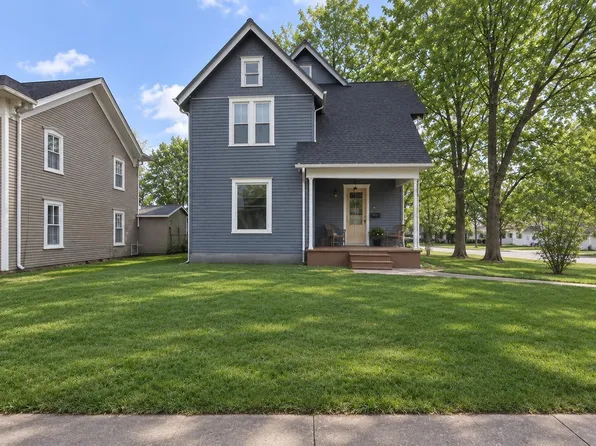 501 4th St, Traer, IA 50675