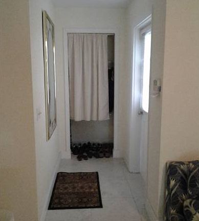 5th image of 782 Elwood St