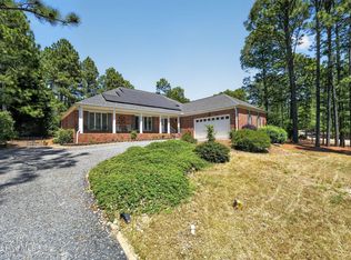 102 Owens Cir, West End, NC 27376