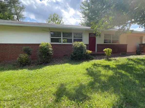 4324 Crestfield Rd, Knoxville, TN 37921