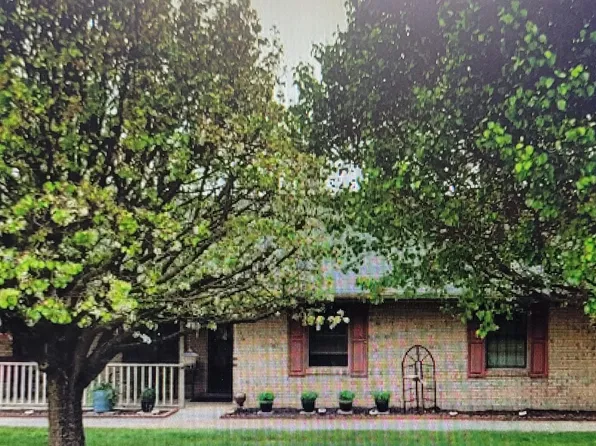 1485 Wayne St APT D, Troy, OH 45373