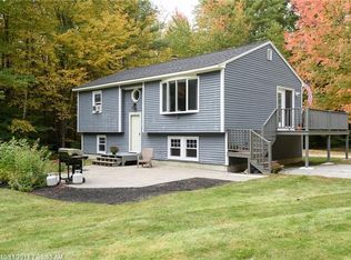 51 McIntire Rd, New Gloucester, ME 04260
