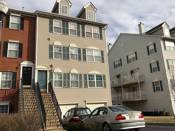 4th image of 242 Matthews Dr