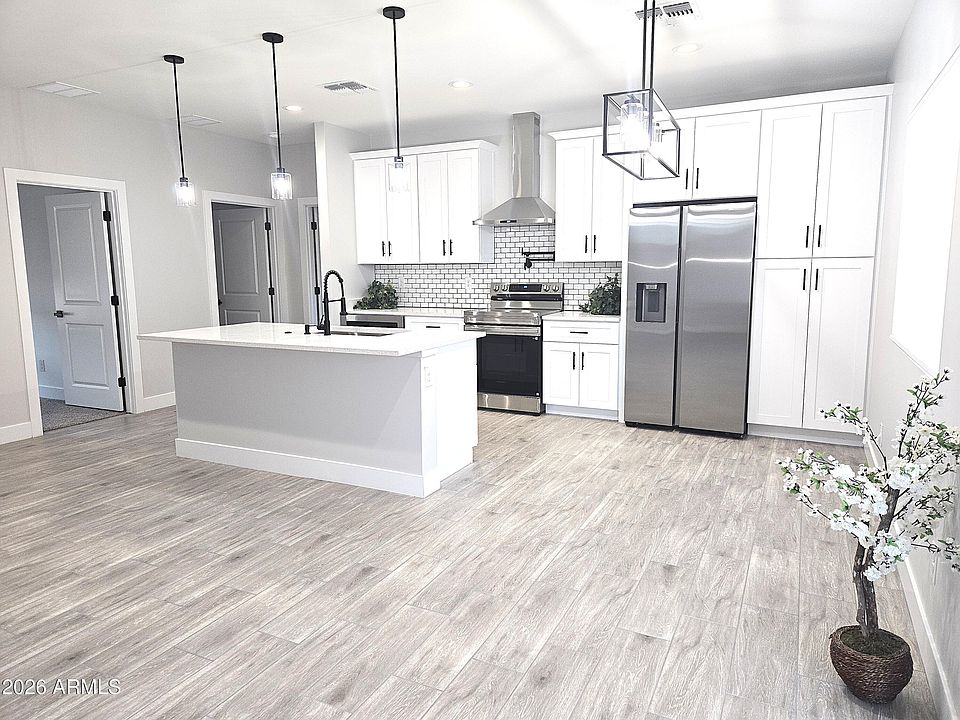1st image of 5281 E VISTA GRANDE --