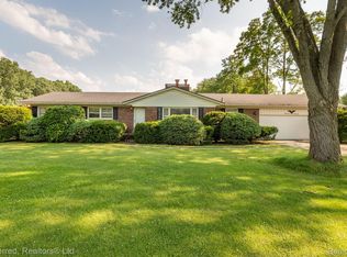 33721 Willow Rd, New Boston, MI 48164