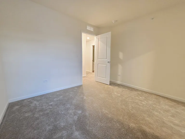2318 Horseshoe Cir — Photo 18