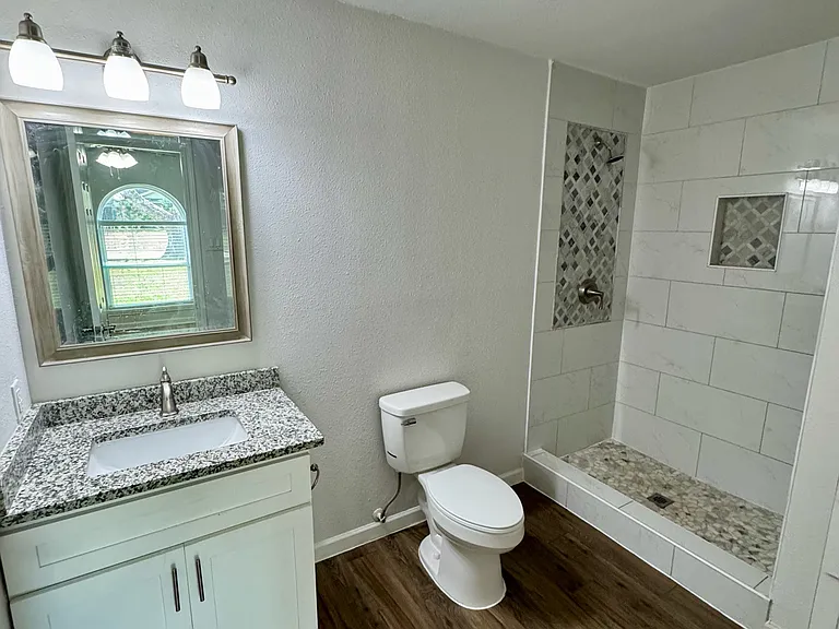 3003 Lemmontree Ln — Photo 8