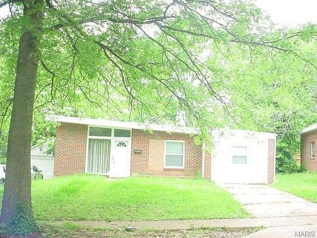 2nd image of 7371 Wayne Ave