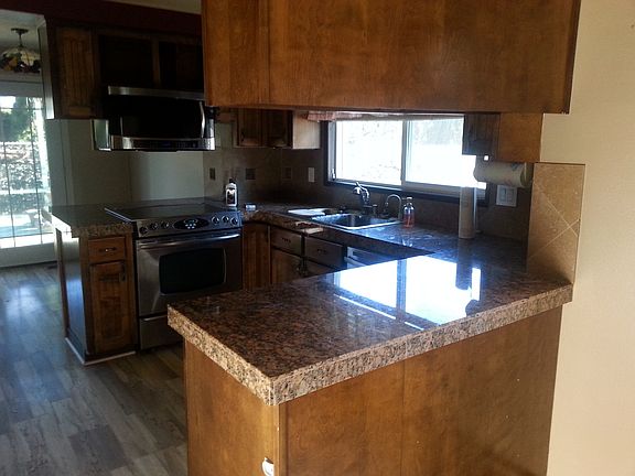 5th image of 4120 Rosewood St